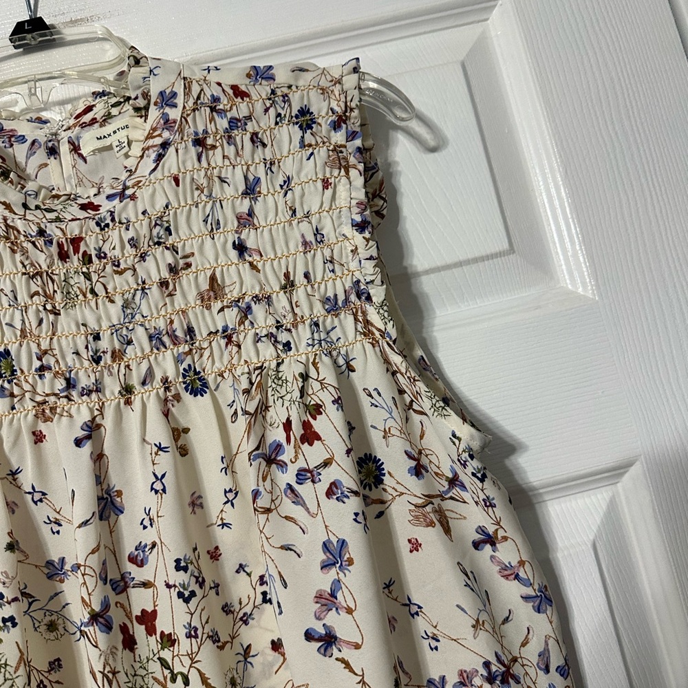 Max Studio Floral Print Sleeveless Blouse - Picture 6 of 15